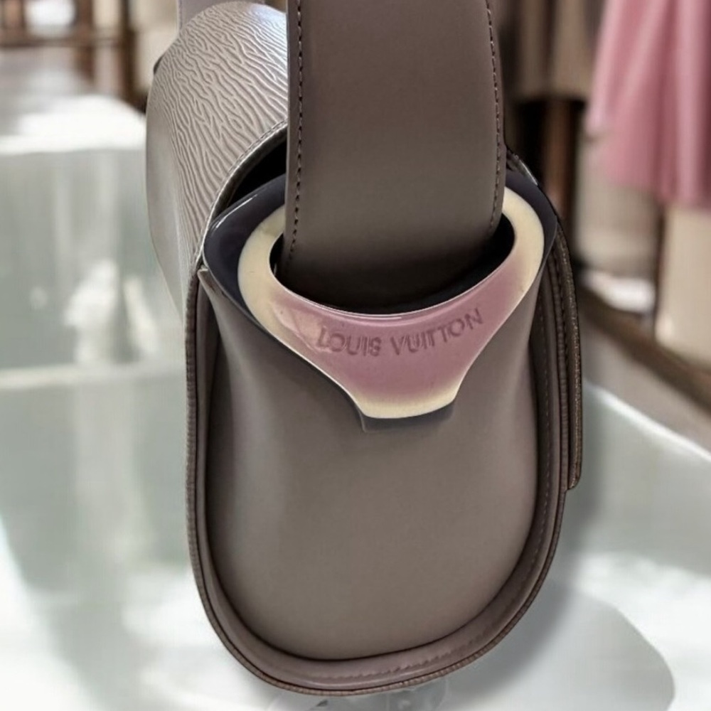 LOUIS VUITTON EPI LEATHER Nocturne PM Lilac Gray Baguette Shoulder Hand Bag RARE - Picture 7 of 16